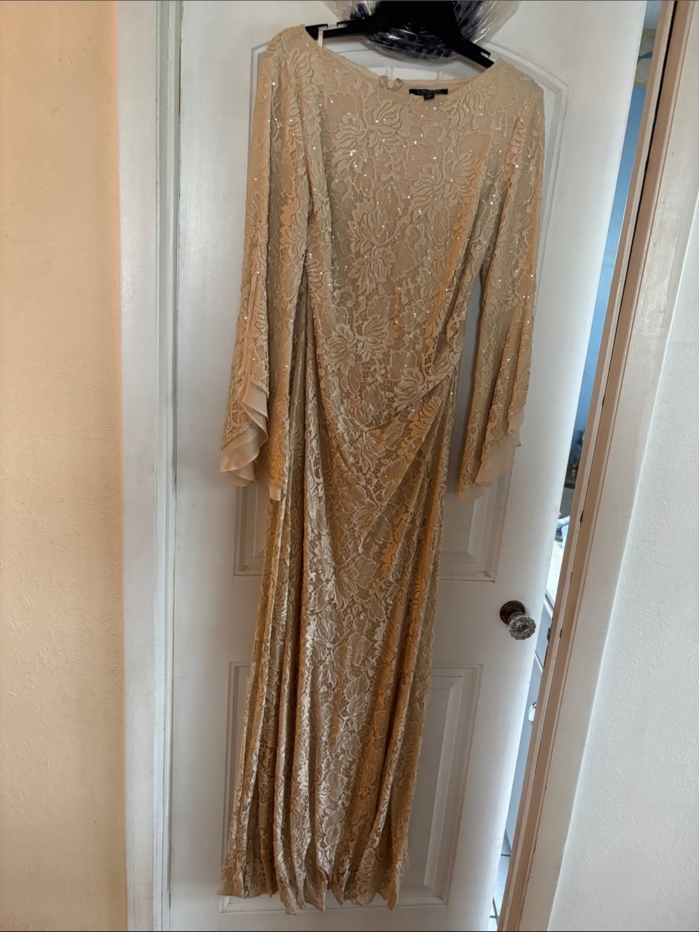 Dress Subcategory Identification